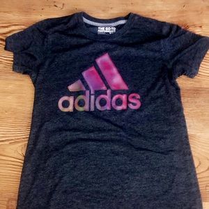 Grey adidas t-shirt